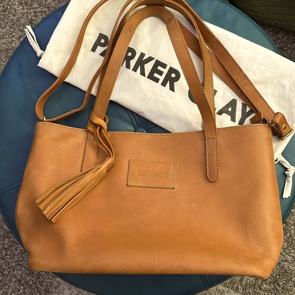 Parker Clay Eden carryall tote bag in rust brown - Picture 1 of 8